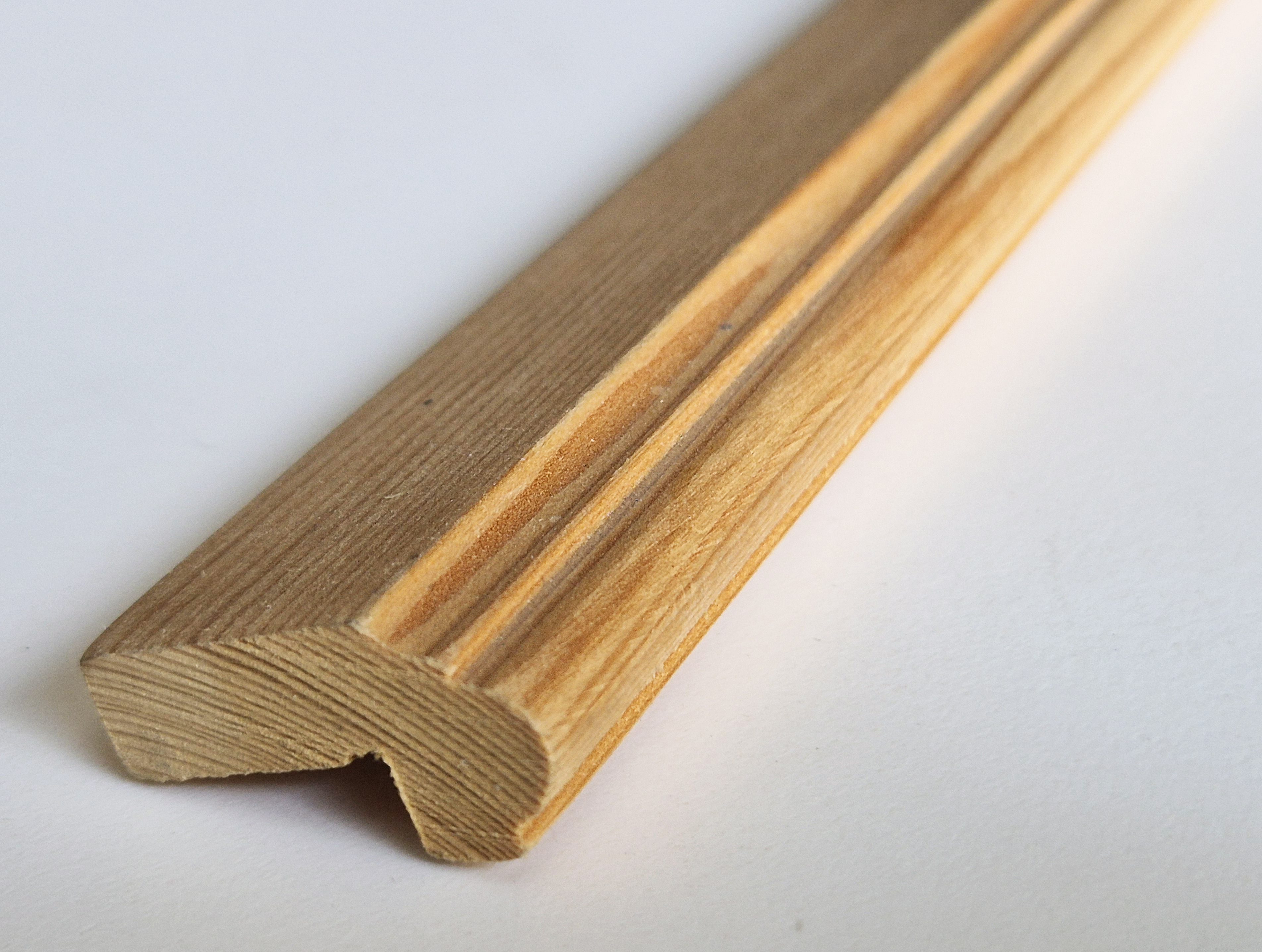 Smrkové zasklívací lišty 28x14mm - délka 2,50m